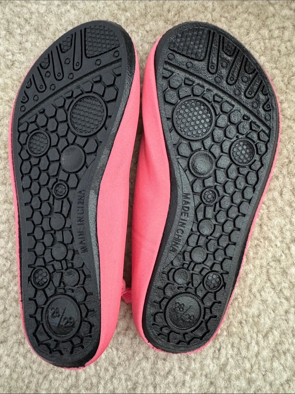 nWOT Maybell studio Kids Water Shoes in Coral Pink - Slip-On Comfort size 28/29